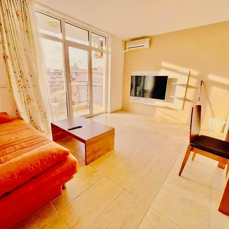 Vibes Flat 4 You, Sunny Apartment Sunny Beach
